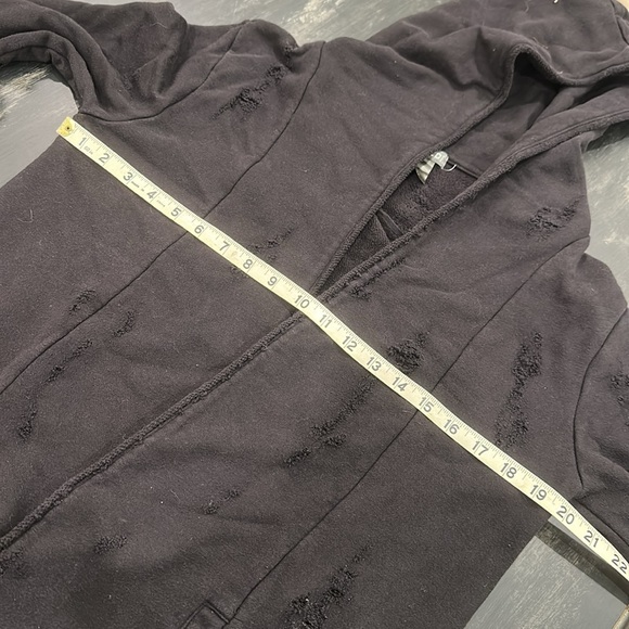 H&M Hooded Jacket With Pockets - Distressed - Picture 6 of 7